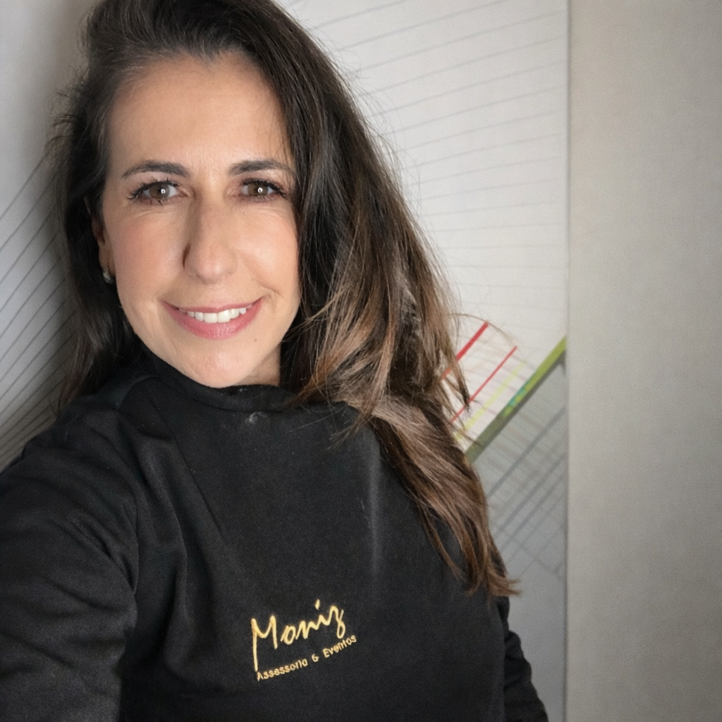 Claudia - Moniz Assessoria e Eventos